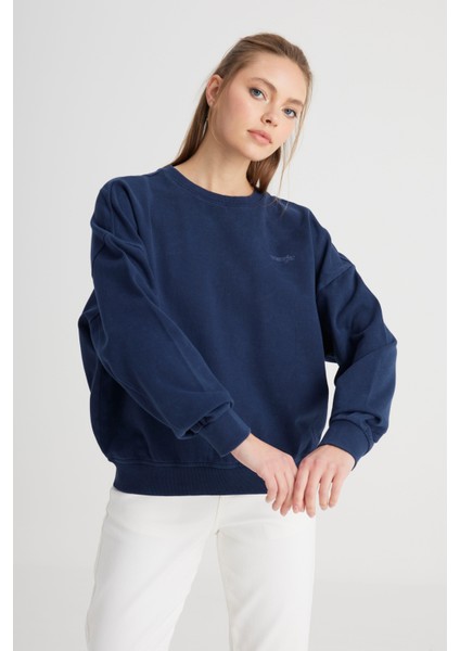 Relaxed Fit Geniş Kesim Bisiklet Yaka %100 Pamuk Lacivert Sweatshirt fırsatları