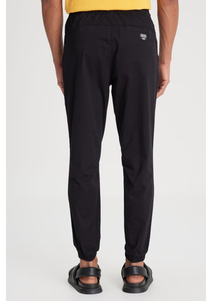 Regular Fit Normal Kesim Normal Bel Dar Paça Siyah Jogger Pantolon