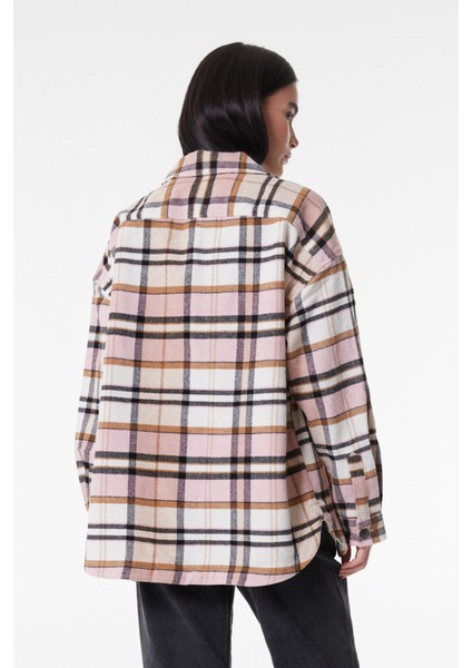 Oversize Fit Geniş Kesim Ekose Krem Pembe Şardonlu Uzun Kollu Gömlek indirimleri