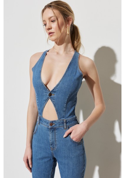 Regular Fit Normal Kesim Normal Bel Geniş Paça Kolsuz Açık Mavi Esnek Jean Tulum