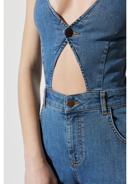 Regular Fit Normal Kesim Normal Bel Geniş Paça Kolsuz Açık Mavi Esnek Jean Tulum