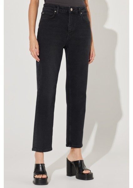 Carol Straight Fit Düz Kesim Yüksek Bel Siyah Esnek Jean Kot Pantolon