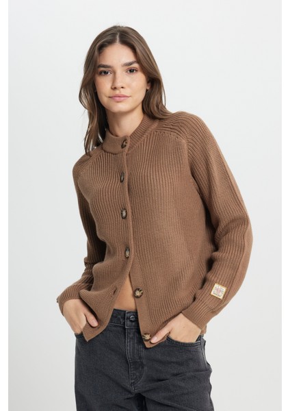 Regular Fit Normal Kesim Düğme Detaylı Camel Triko Kazak modelleri