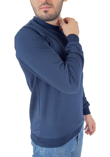 Standart Fit Normal Kesim 2 Iplik Pamuklu Bisiklet Yaka Sweatshirt