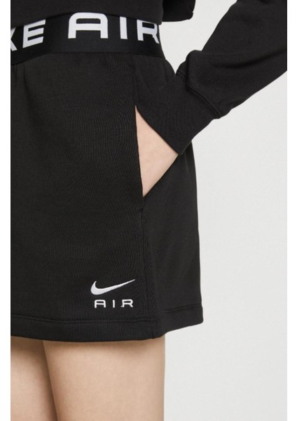 Sportswear Air Fleece Kadın Siyah Şort fırsatları