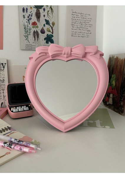 Pembe Kalp Fiyonk Makyaj Aynası
