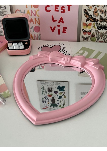 Pembe Kalp Fiyonk Makyaj Aynası modelleri