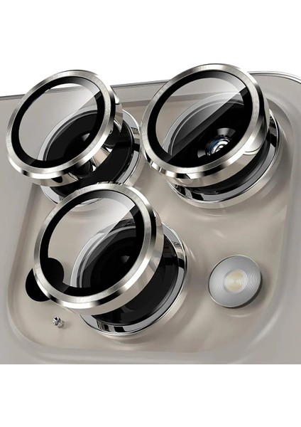 iPhone 15 Pro Max ve iPhone 15 Pro Safir Kamera Lens Koruyucu Uygulama Aparatlı fiyatları
