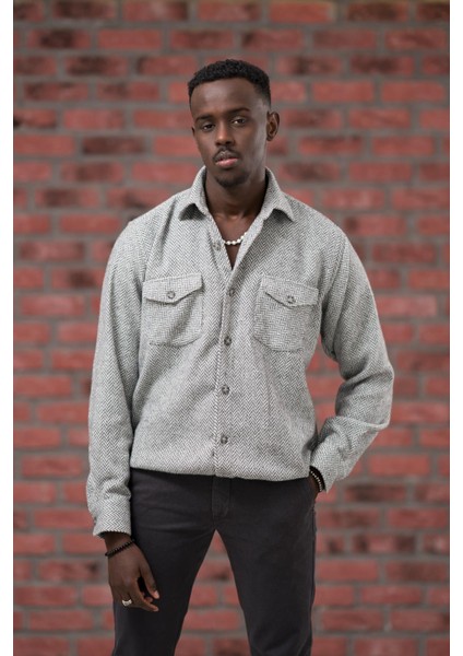 Oversize (Bol Kesim) Balıksırtı Desenli Çift Cepli Oduncu Gömlek