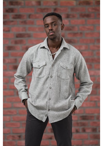 Oversize (Bol Kesim) Balıksırtı Desenli Çift Cepli Oduncu Gömlek modelleri