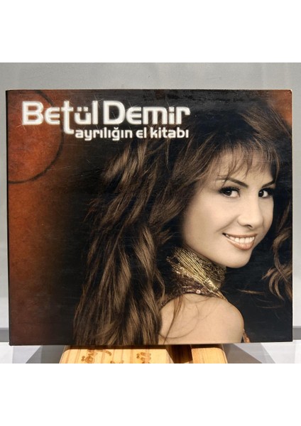 Betül Demir – Ayrılığın El Kitabı CD