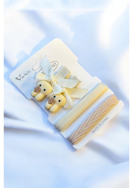 Çocuk Karakterli 2 Adet Pens 2 Adet Lastik Toka Seti fiyatları