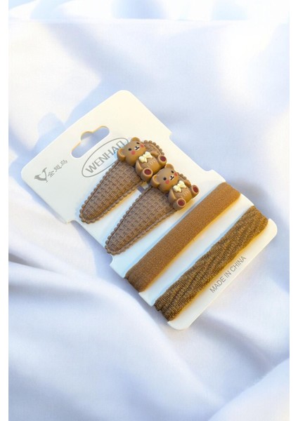 Çocuk Karakterli 2 Adet Pens 2 Adet Lastik Toka Seti modelleri