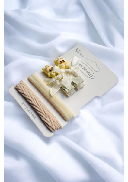 Çocuk Karakterli 2 Adet Pens 2 Adet Lastik Toka Seti modelleri