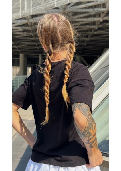 Siyah Basic Kadın T-Shirt fırsatları
