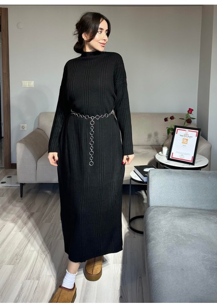 Kadın Siyah Kalın Kışlık Pamuk Triko Oversize Salaş Uzun Elbise Bol Kesim Kadın Maxi Boy Tesettür Elbise