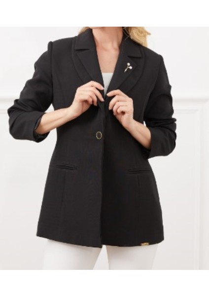 Siyah Çift Yaka Broşlu Blazer Ceket