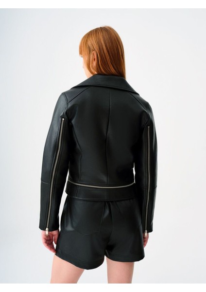 Kadın Loose Crop Siyah Mont LF2038183 fırsatları