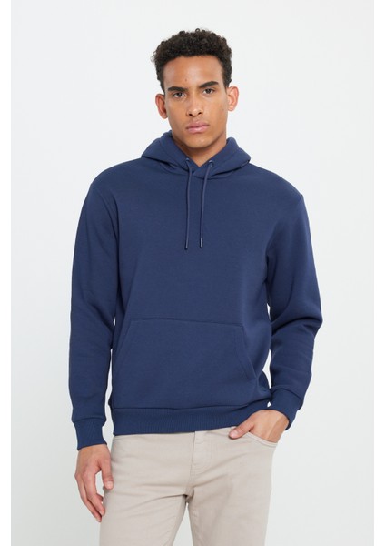 Pamuklu Standart Fit Normal Kesim Kapüşonlu Kanguru Cepli Eşofman Takımı modelleri