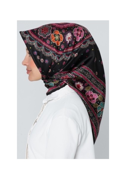 Armine Saf Sura Nostaji İpek Eşarp 7866