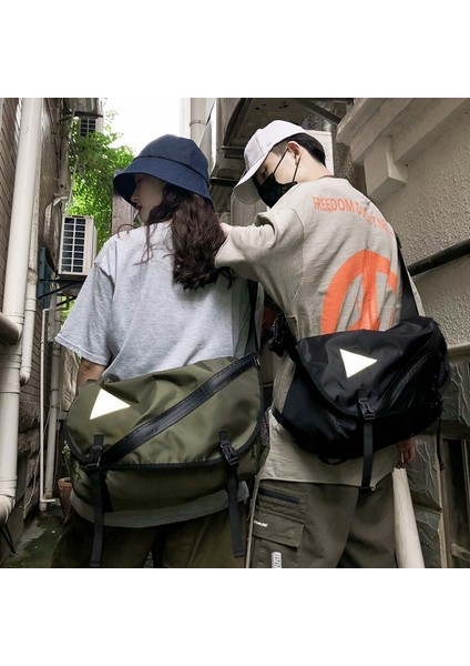 Sokak Harajuku Gelgit Fonksiyonu Bir Omuz Ölü Sinek Rahat Takım Hip Hop Erkekler ve Kadınlar Sırt Çantası Yeşil (Yurt Dışından) fırsatları