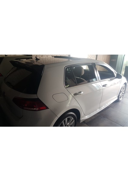 Volkswagen Golf 7 2012-2020 Model Füme Renk Içten Geçme 4'lü Cam Rüzgarlığı modelleri