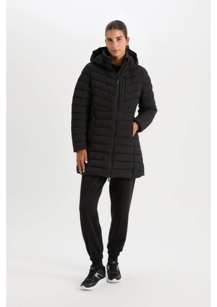 Fit Su Geçirmez Çıkarılabilir Kapüşonlu Fermuar Kapamalı Cepli Uzun Şişme Mont C6035AX24WN fiyatları