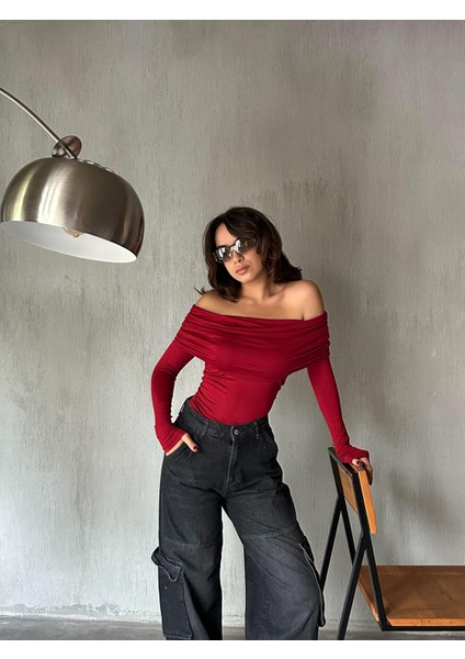 Kadın Bordo Madonna Yaka Likralı Viskon Uzun Kollu Bluz 28218 fırsatları