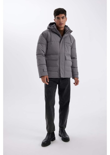 Slim Fit Dar Kesim Şişme Mont Kapüşonlu Fermuarlı Çift Cepli A3489AX24WN fiyatları