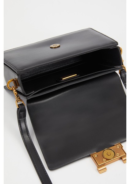 Siyah Kare Tasarım El Çantası fırsatları