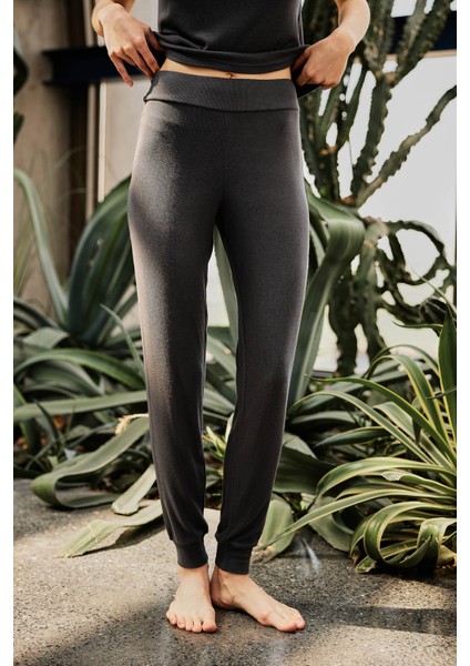 Kadın Viscose Kaşkorse Jogger Pantolon