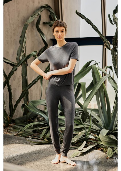 Kadın Viscose Kaşkorse Jogger Pantolon