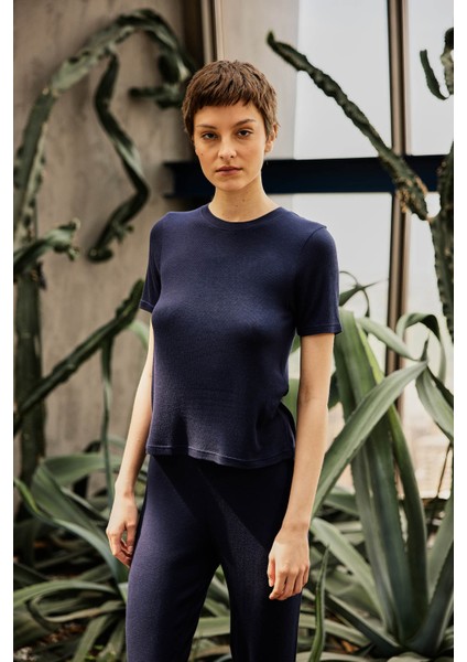 Kadın Viscose Kaşkorse Kısa Kollu T-Shirt