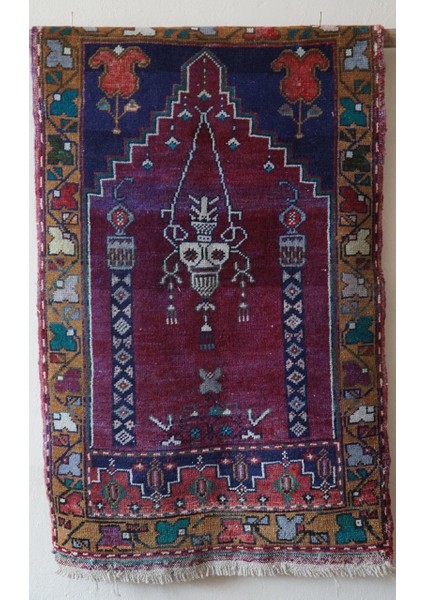 71x116 Cm Canlı Lacivert Renkli El Dokuma Yün Anadolu Kilimi Yıkanabilir Kilim