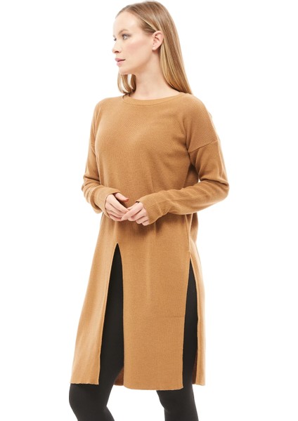 Yırtmaçlı Modern Rahat Tunik