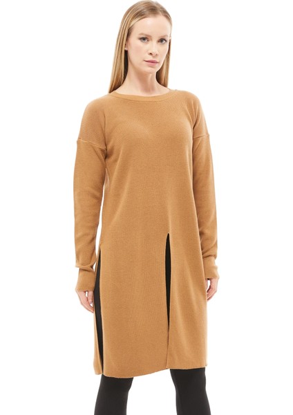 Yırtmaçlı Modern Rahat Tunik