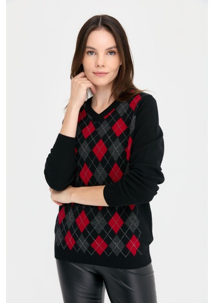 Kadın V Yaka Baklavalı Yün Kazak Siyah fiyatları