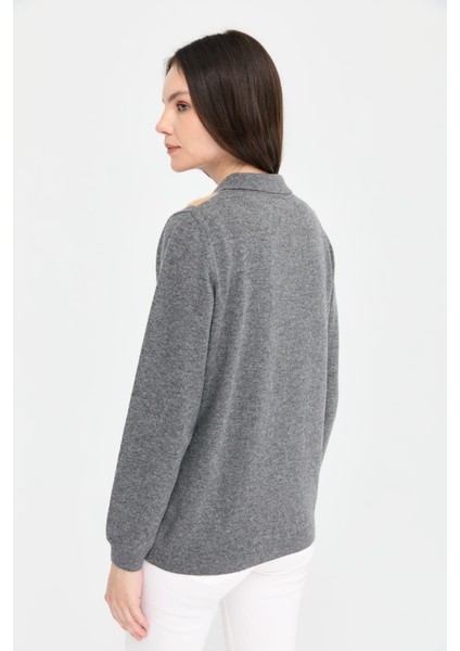 Kadın Polo Yaka Önü Baklavalı Yün Kazak Füme fırsatları