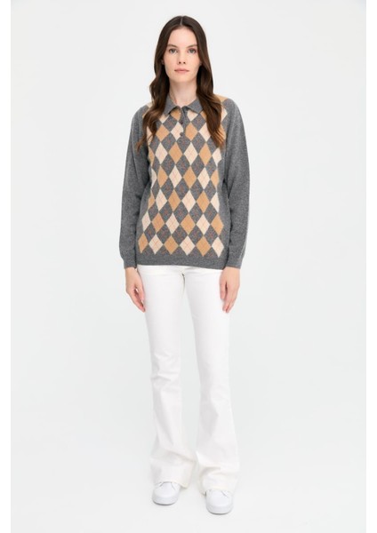 Kadın Polo Yaka Önü Baklavalı Yün Kazak Füme indirimleri