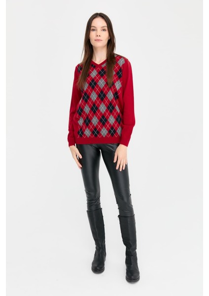 Kadın V Yaka Baklavalı Yün Kazak K.kırmızı modelleri