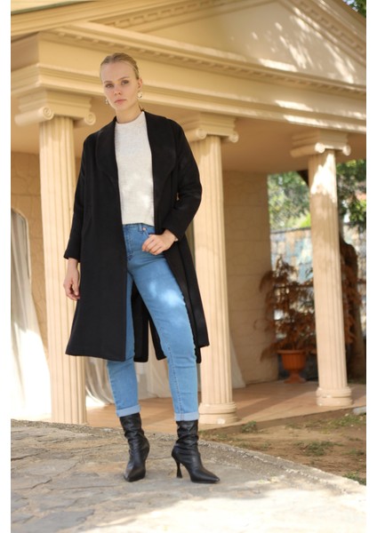 3023A Geniş Spor Yaka Kaban Siyah fiyatları