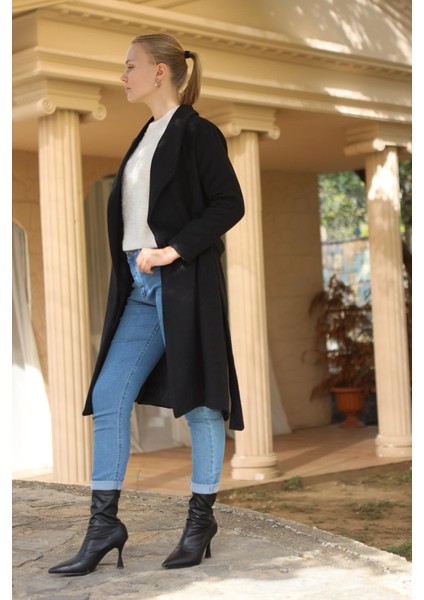 3023A Geniş Spor Yaka Kaban Siyah modelleri