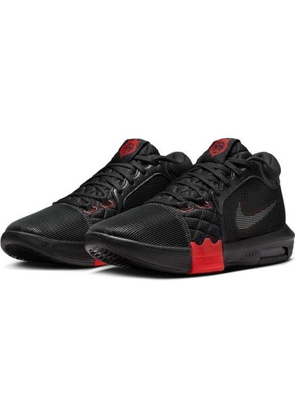 Lebron Witness 8 FB2239-005 Siyah Erkek Basketbol Ayakkabısı