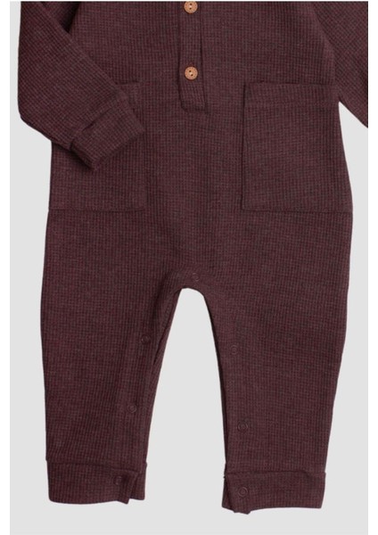 Waffle Görselli Ahşap Düğmeli Pamuklu Bebek Tulum modelleri