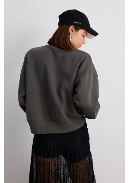 Balon Kollu Krop Sweatshirt fırsatları