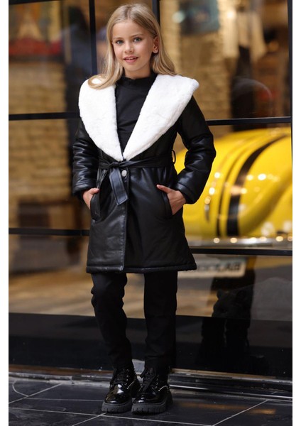 Kız Çocuk Yakası Kürk ve Taş Düğme Detaylı Siyah Deri Alt Üst Takım Kaban Mont