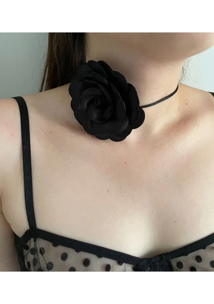 Dante Trend Bağcıklı Kumaş Çiçek Choker Kolye Gül Kolye