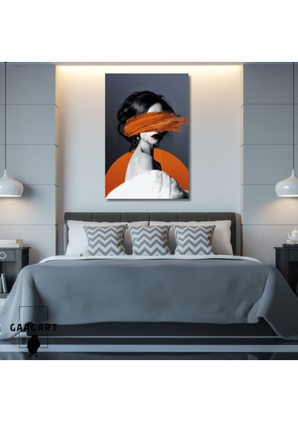 Tekli Dikey Kanvas Duvar Tablosu Turuncu Detaylı Kadın Portresi