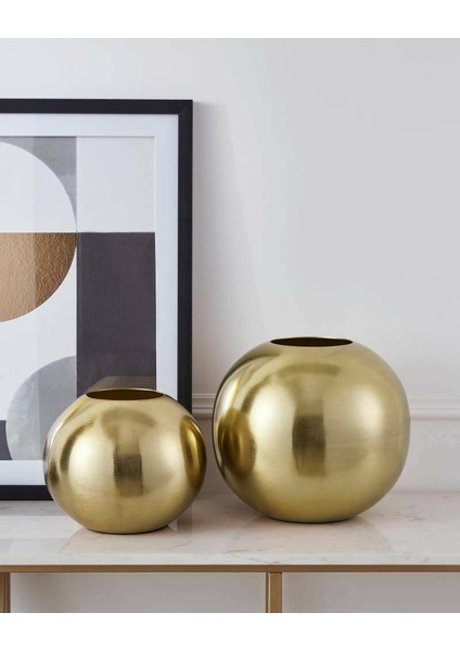 421048 "abucay" Fırçalanmış Pirinç Dekoratif Metal Vazo 22,5cm Yüksekliğinde 25CM Çapında