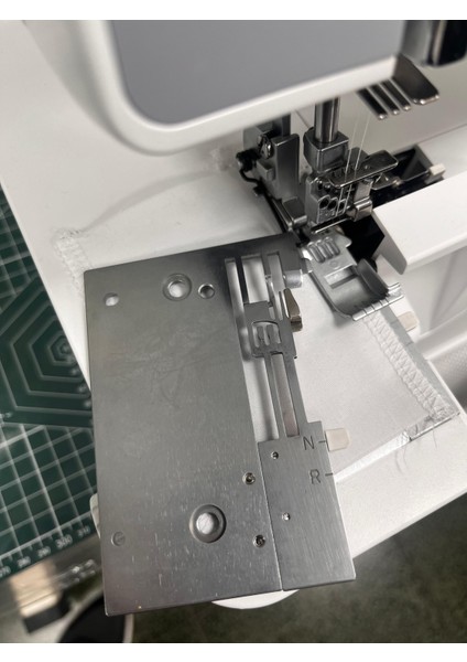 416362301 Pfaff Dişli Plakası(Coverlock 3.0-4.0)